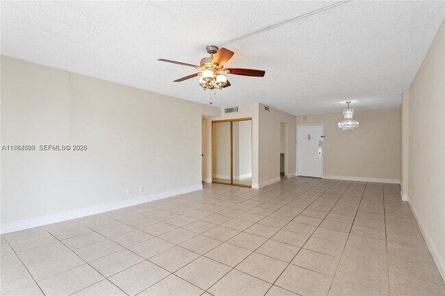 Building Photo - 16740 NE 9th Ave