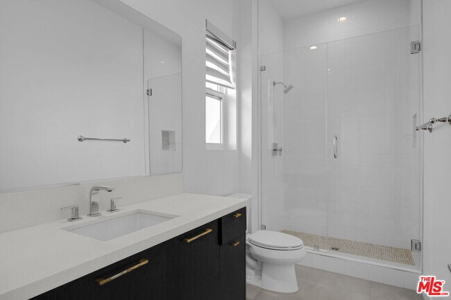 Building Photo - 20056 Mersey Ln