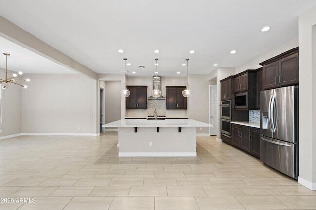 Building Photo - 3005 E Herrera Dr
