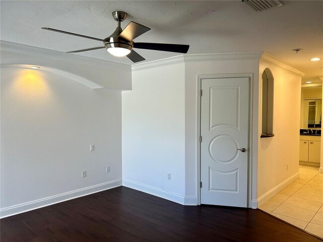 Building Photo - 4790 Hawkshead Park