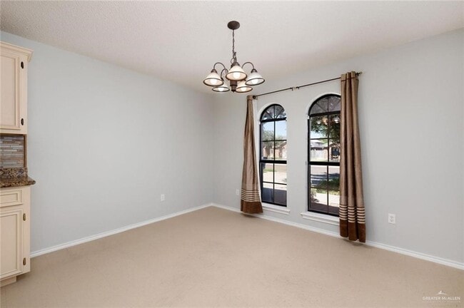 Building Photo - 9 Northwestern St