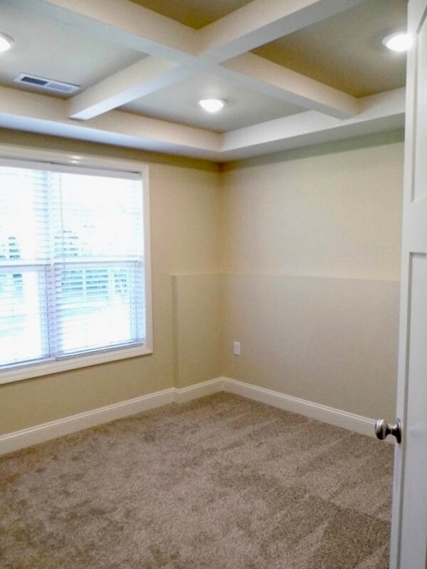 Main bedroom with coffered ceiling - 2312-B Belle Ave NE