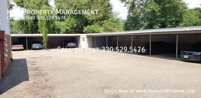 Building Photo - 1821 Ferndale Rd NW