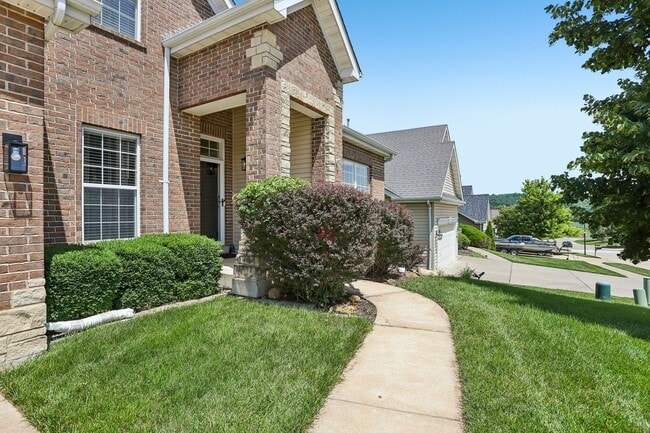 Building Photo - Executive Lease Opportunity - 4 Bed 3 Bath