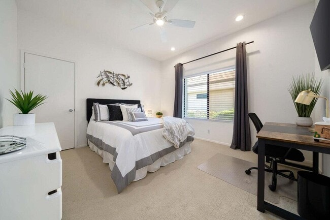 Building Photo - 54635 Shoal Creek