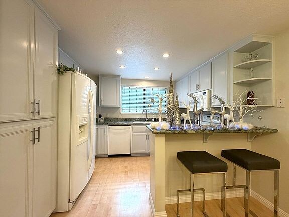 Building Photo - 3120 Heather Ridge Dr