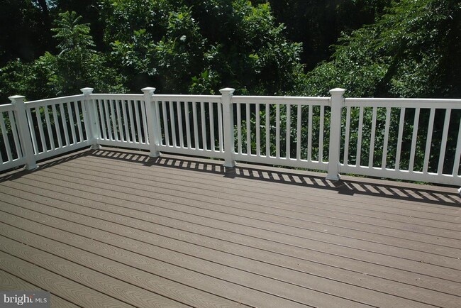 Building Photo - 619 Coral Reef Dr