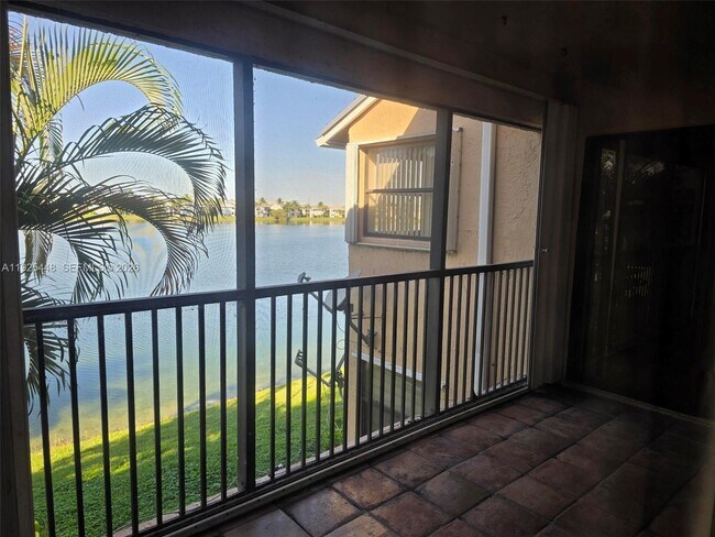 Building Photo - 1500 Jefferson Dr