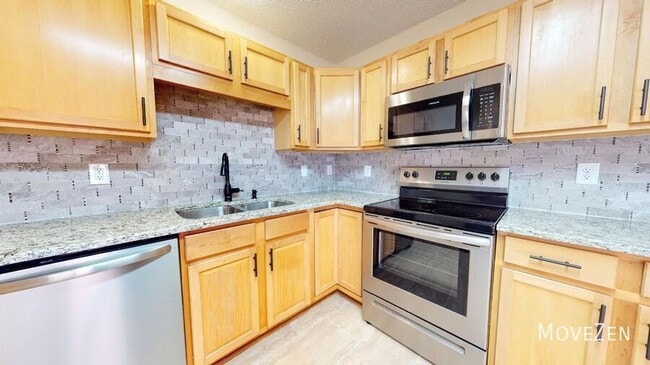 Building Photo - 312 Arbor Greene Dr