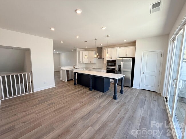 Building Photo - 3212 Drift St