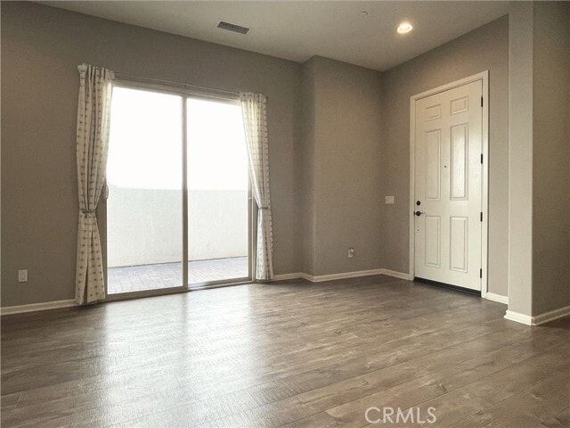 Building Photo - 355 Catalina Way