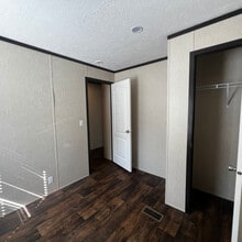 Building Photo - 928 Sharpe Rd