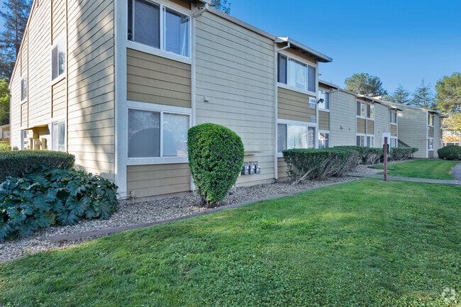 Building Photo - Ridgestone Apartments