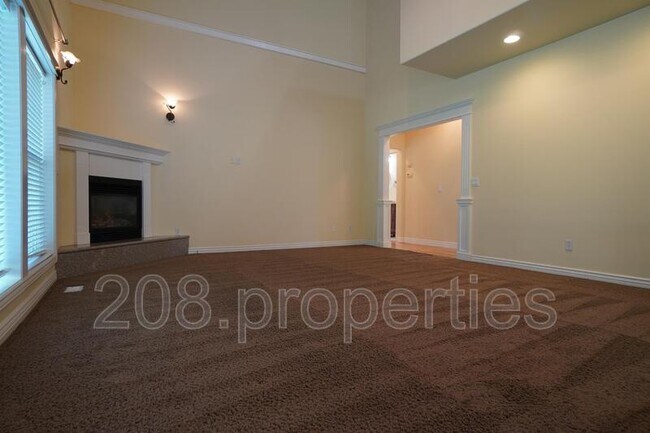 Building Photo - 871 N Grey Pebble Way