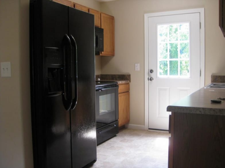 Building Photo - 2108 Pleasant View Dr