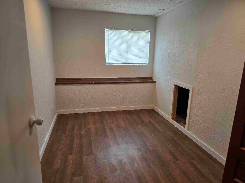 Building Photo - 673 Whittle Ln