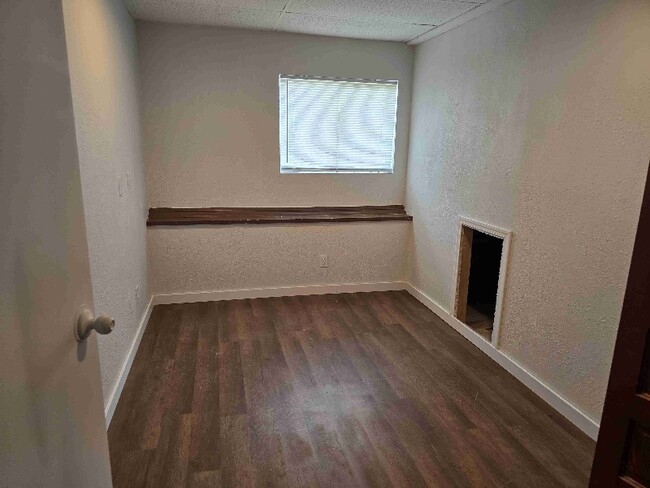 Building Photo - 673 Whittle Ln