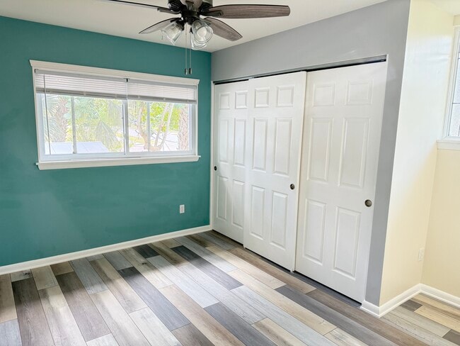 Building Photo - 602 8th St