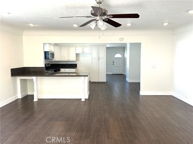 Building Photo - 4007 Cypress Ln
