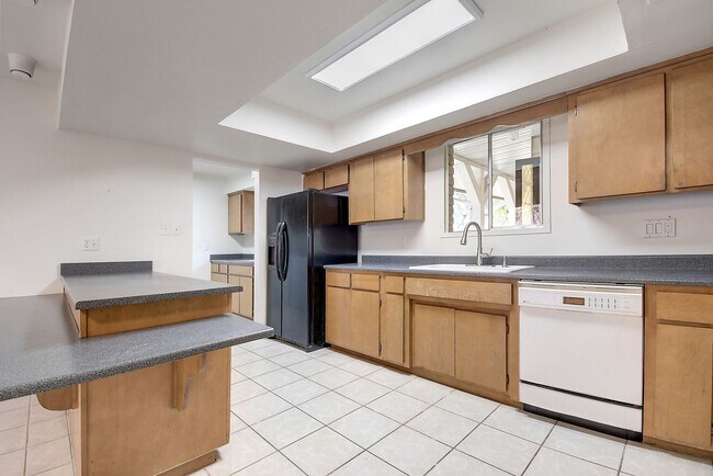 Building Photo - Spacious 4BR Tempe Home with Private Pool Near ASU