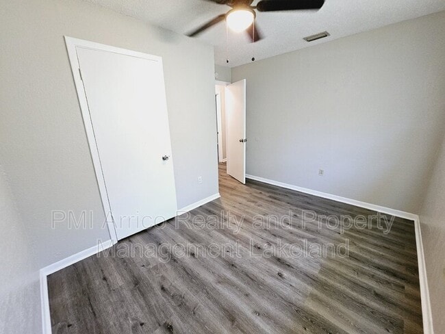 Building Photo - 4715 Kanoy Dr