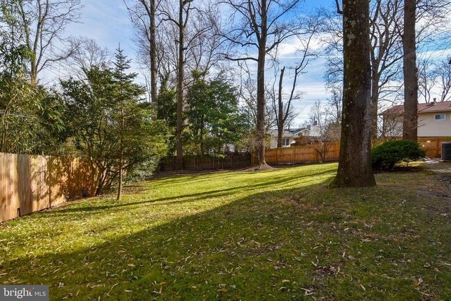 Building Photo - 6319 Tone Ct