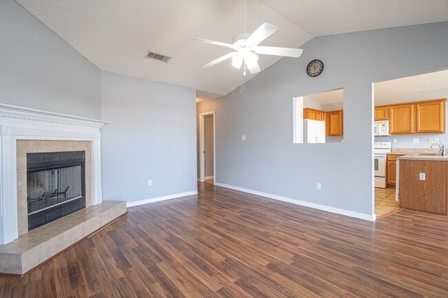 Building Photo - 4393 Wigwam Dr