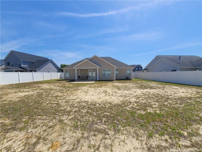 Building Photo - 3608 Crosswinds Dr