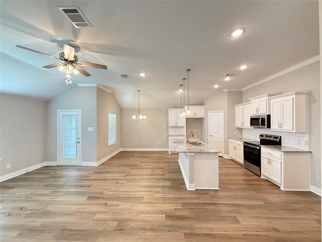 Building Photo - 6114 Kayla Ln