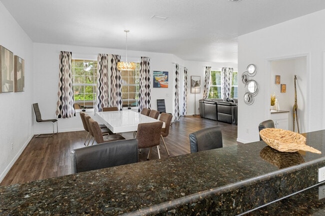 Building Photo - 4843 S Acree Point