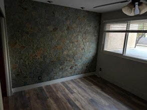 Building Photo - 22482 Lake Forest Ln