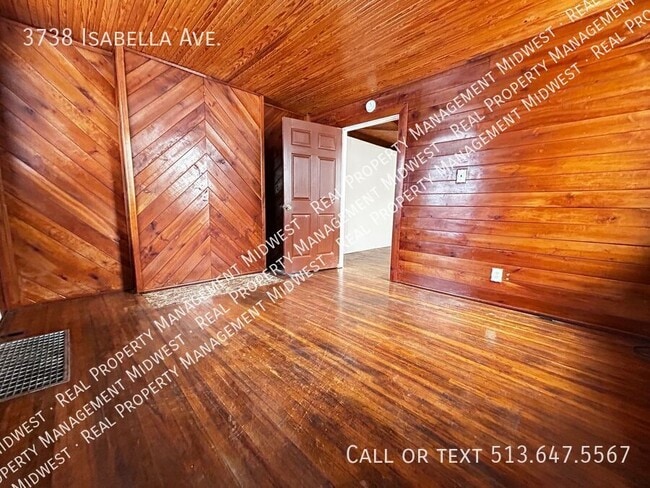 Building Photo - 3738 Isabella Ave