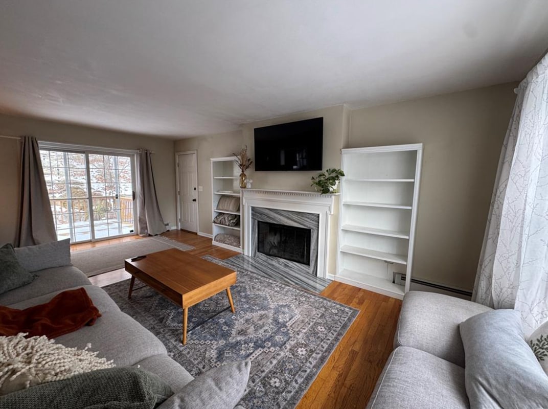 Building Photo - 237 Chestnut Hill Rd