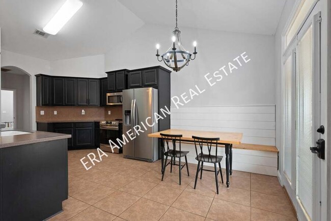 Building Photo - 321 Scotch Pine Ln