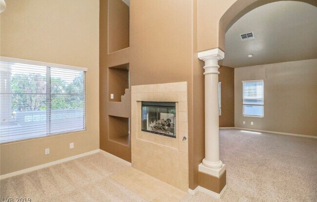 Building Photo - 2460 Monarch Bay Dr