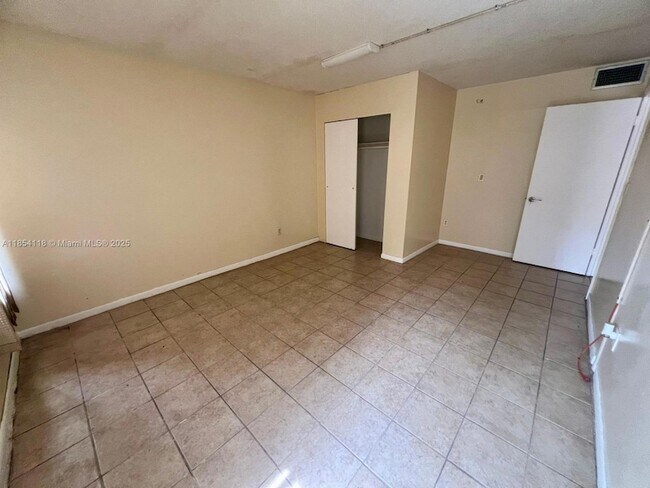 Building Photo - 2800 NW 56th Ave