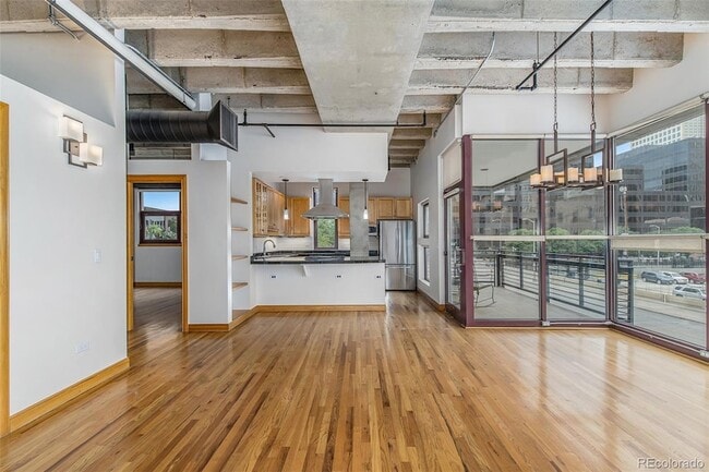 Building Photo - 1020 15th St