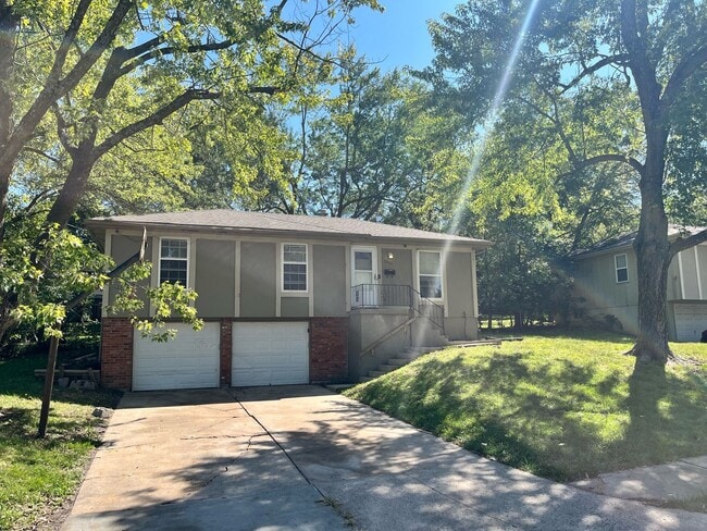 Building Photo - Affordable 3 Bedroom Home AVAILABLE NOW!