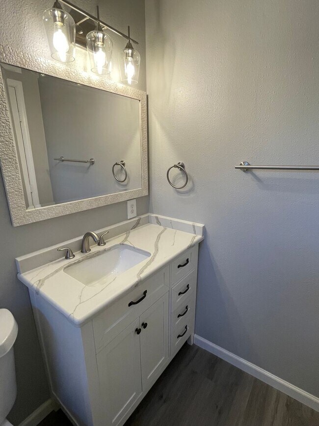 Building Photo - Available Now! Updated 4BR Home with Large Yard, Storage Shed & Modern Finishes