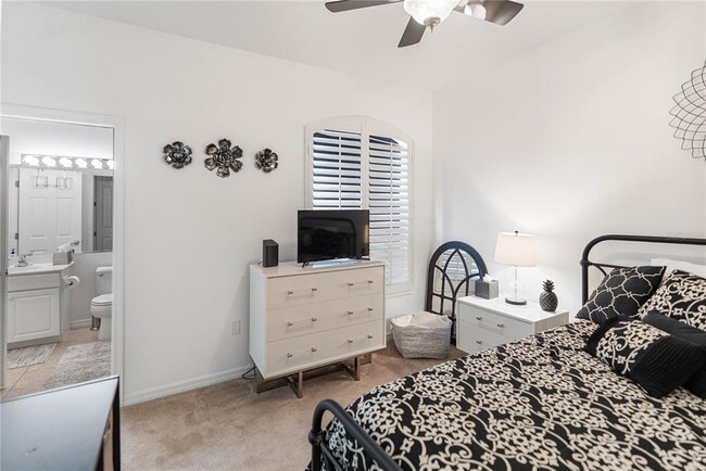 Building Photo - 6989 Prosperity Cir