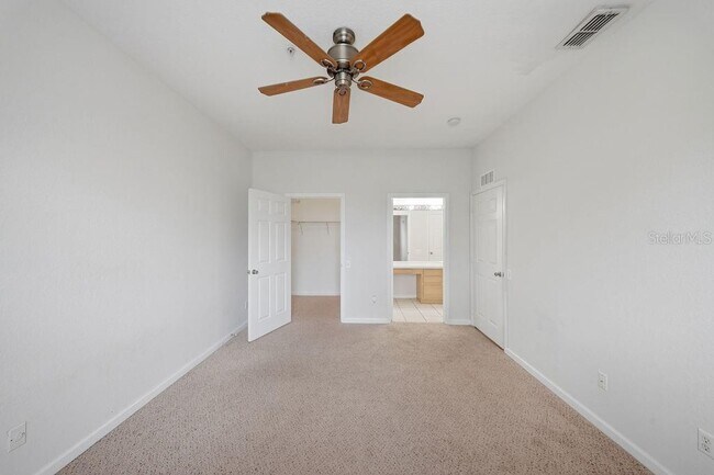 Building Photo - 3190 Dante Dr