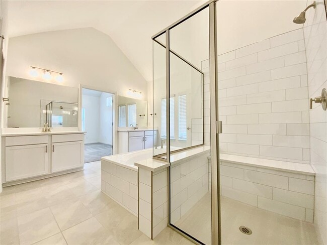 Building Photo - 247 Du Bois Ln