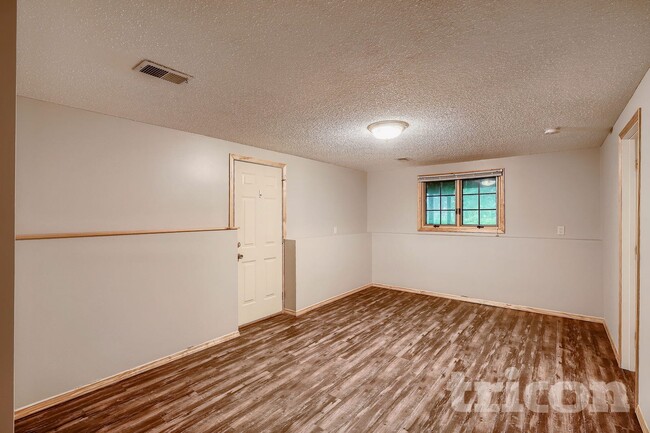 Building Photo - 18829 147th St NW