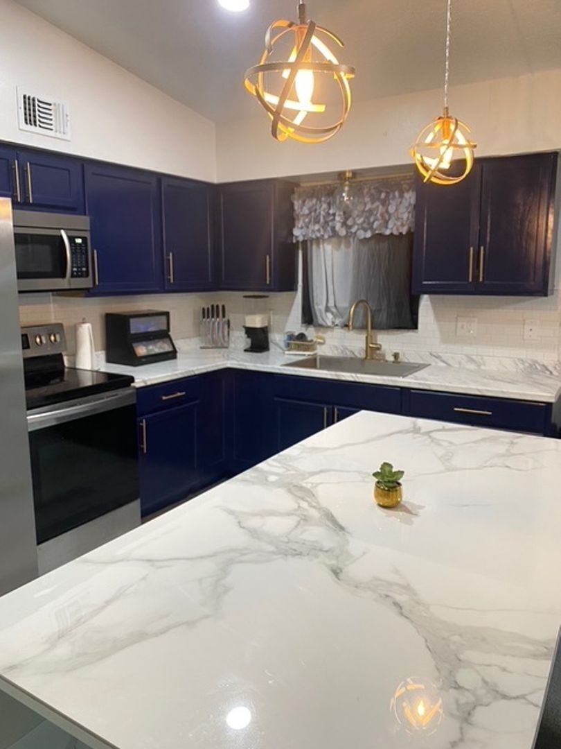 Building Photo - 622 Tejon Ave SW