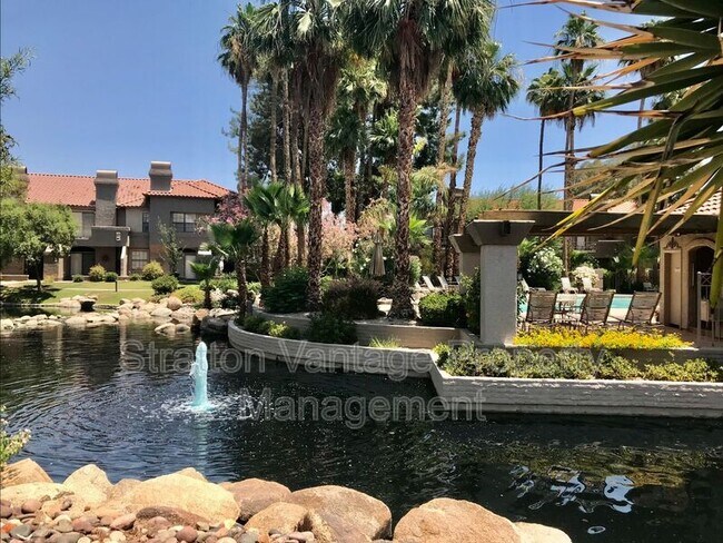 Building Photo - 10015 E Mountain View Rd