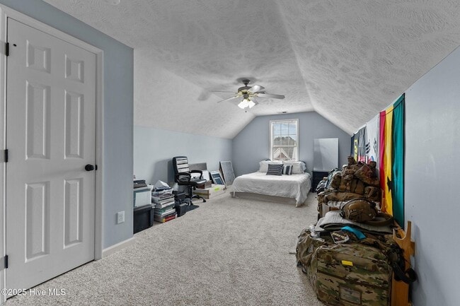 Building Photo - 8246 English Saddle Dr