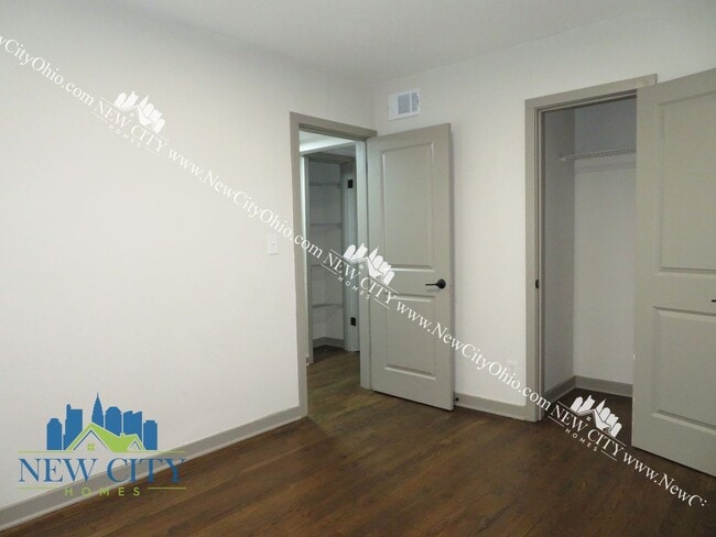 Building Photo - Newly Renovated Apartment Building