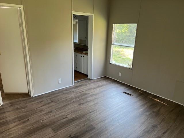 Building Photo - 6185 Leigh Ln