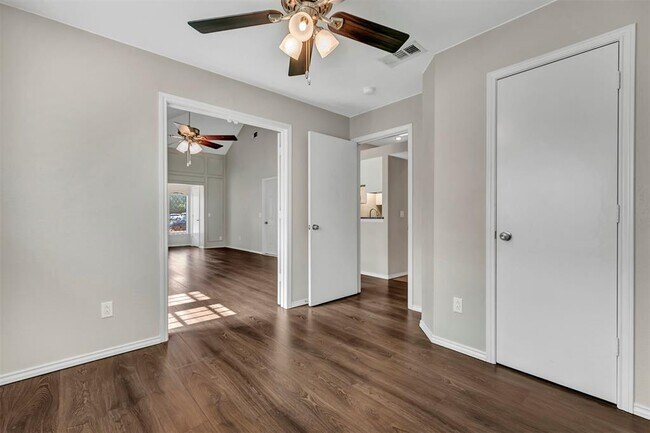 Building Photo - 3 Cedar Elm Cir