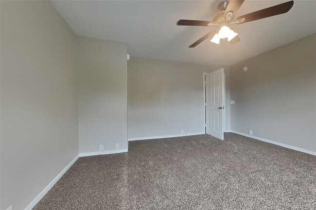 Building Photo - 17435 Ivy Stream Dr
